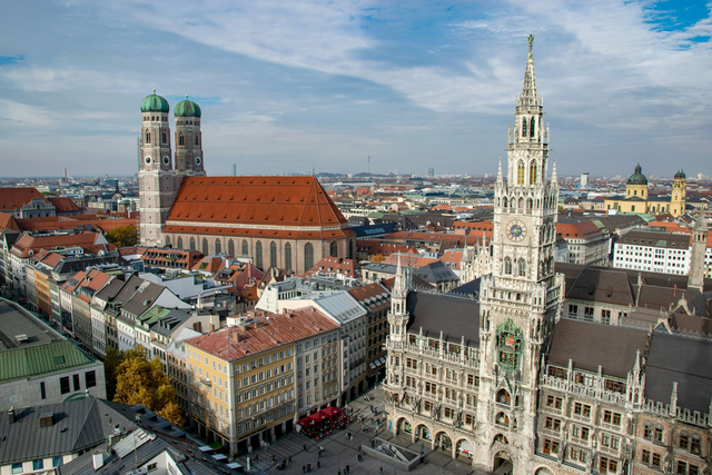 Walking Tour: Munich's Enchanting Inner City